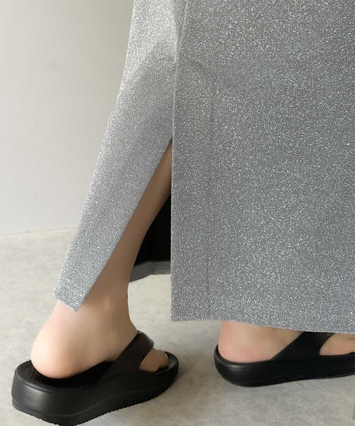 【mily bilet】華やかで上品。バックスリットIラインラメロングスカート mi1149056