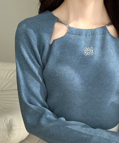 【mily bilet】程よい甘さと女性らしさを演出。テープリボン使い胸刺繍ニットプルオーバー mi1029082