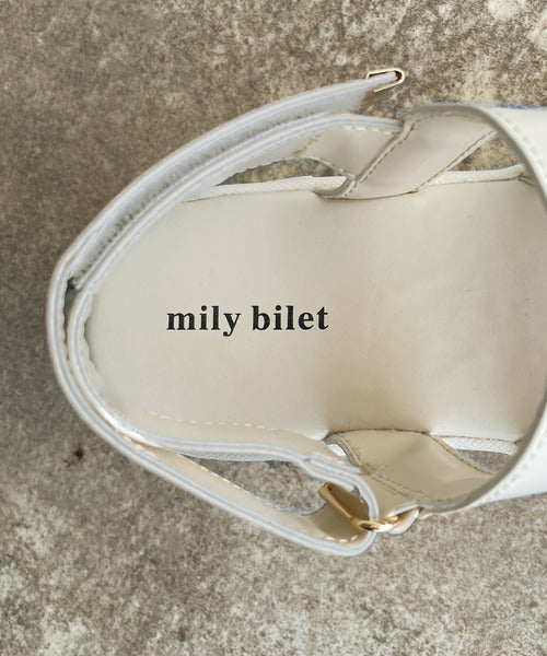 【mily bilet】大満足のトレンド感♪注目のビジュー付き厚底サンダル mi0849010