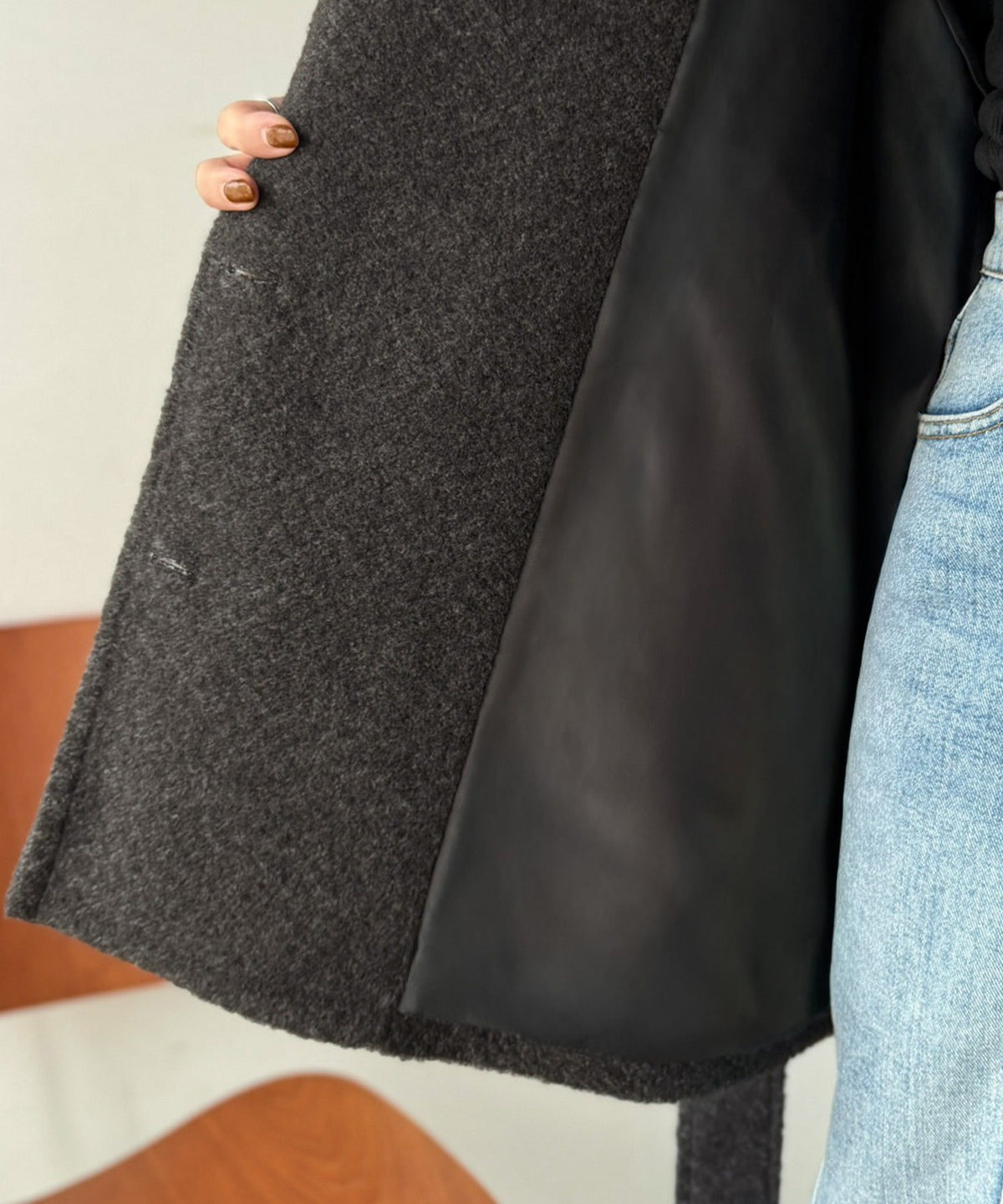 冬の「可愛い」は、この一着で。ニードルボア素材 襟2Way ゴールドボタン使い ベルト付きAラインミドルコート ce1070236