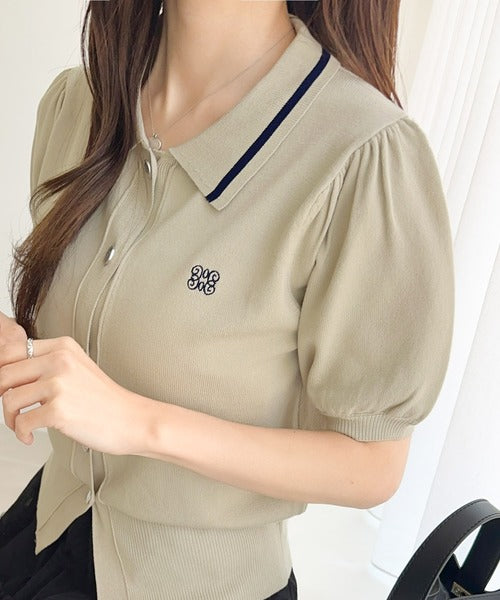 【mily bilet】洗練された大人カジュアル。デザインボタン胸刺繍半袖ニットポロ mi1359015