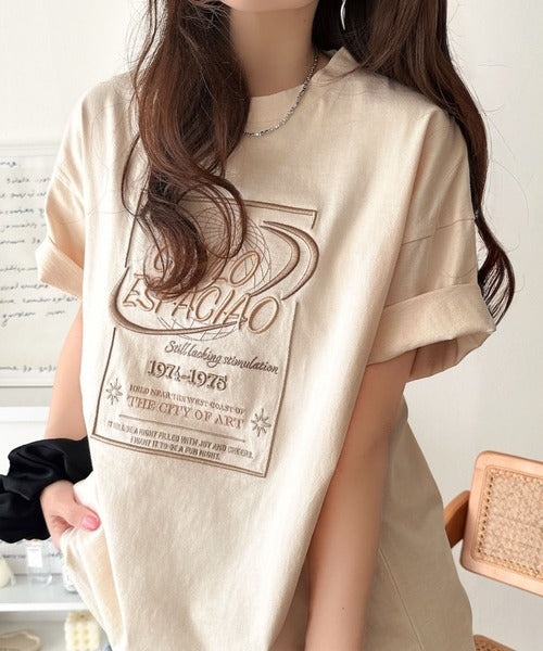 《JaVaジャバコラボ》シンプル派にも推したい！綿100％グラフィック刺繍Tシャツ（半袖） jv1050356