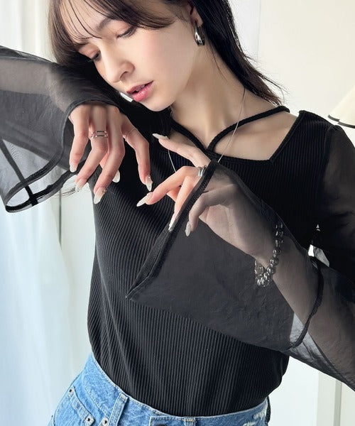 繊細な美しさを纏う。前後2wayオーガンジースリーブリブトップス ce1240060