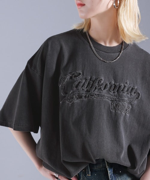 《Javaジャバコラボ》ヴィンテージライクなこなれitem。サガラ刺繍ヴィンテージ加工ピグメントTシャツ jv1029063