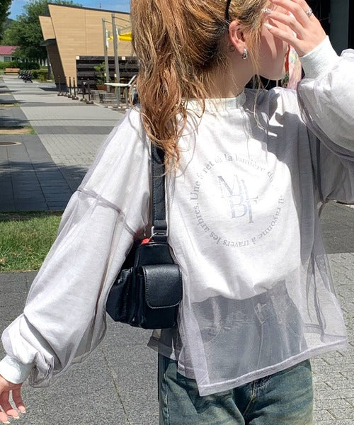 【mily bilet】デイリーからお出かけまであらゆるシーンに大活躍！箔プリントチュール重ねロングTシャツ mi1019058
