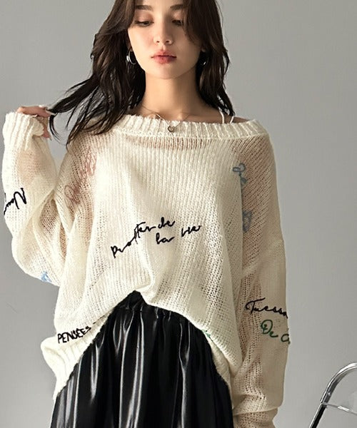 【mily bilet】女性らしさ滲み出る透け感が魅力。透かし編みランダム刺繍ルーズニット mi1029079