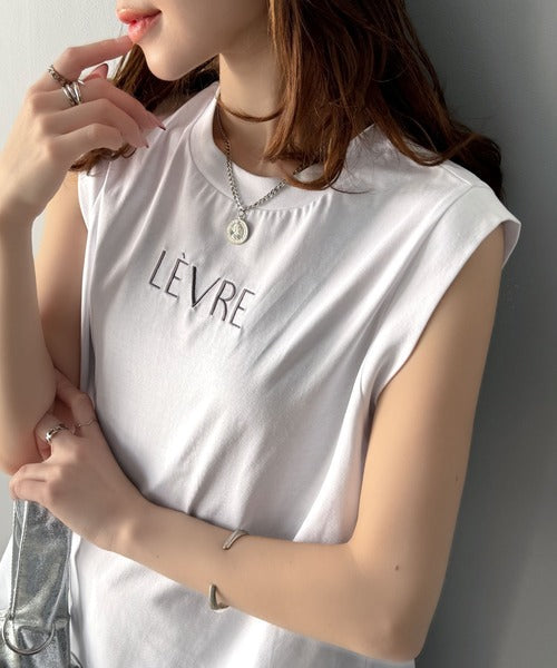 春夏コーデの主役！シルケット胸元刺繍サイド裾スリット入りノースリーブカットソー ce1020199