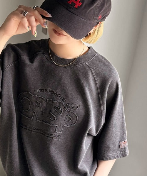 《JaVaジャバコラボ》裾はドロストでお好みのシルエットに。ヴィンテージライクな半袖ロゴスウェット jv1029126