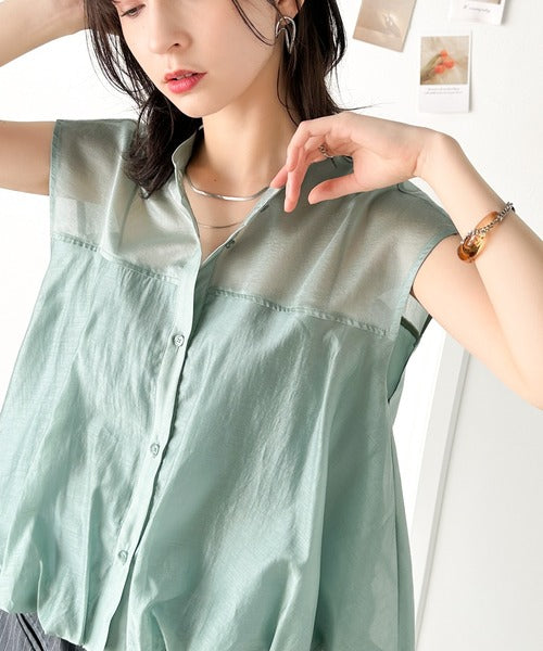 上品な透け感と愛らしさを演出する。シアーバルーンクロップドブラウス(レディース) ce1110096