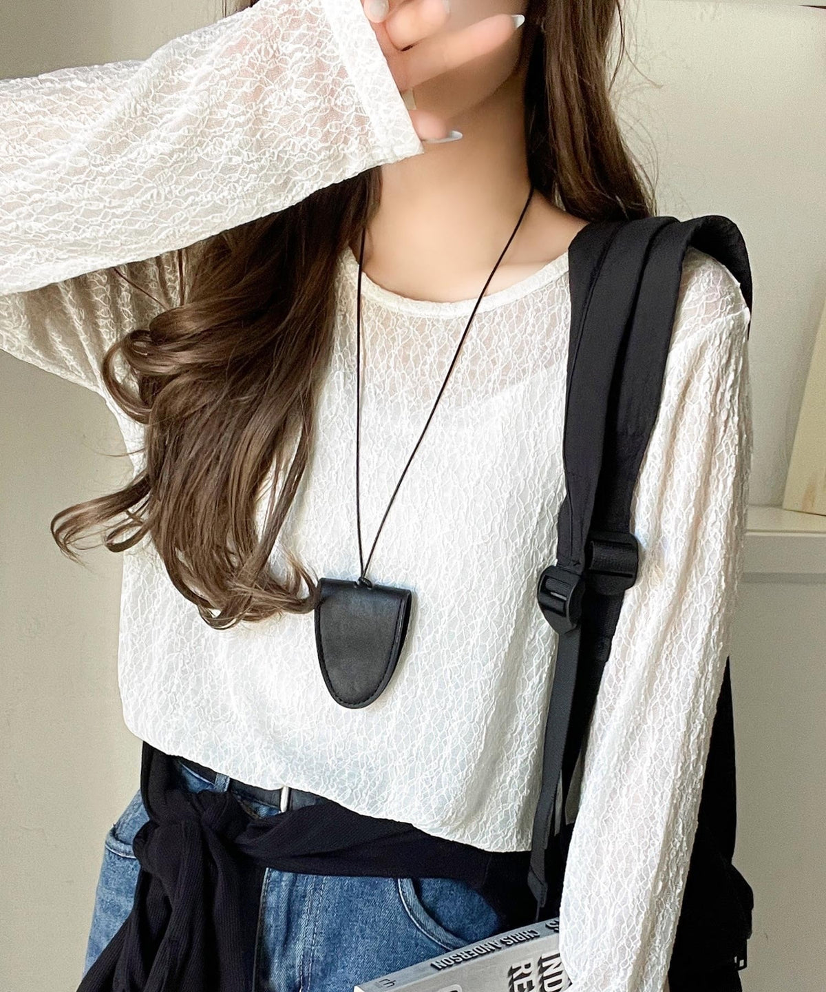 ほどよい透け感が大人上品。総柄シアーレーストップス(長袖) ce1010488