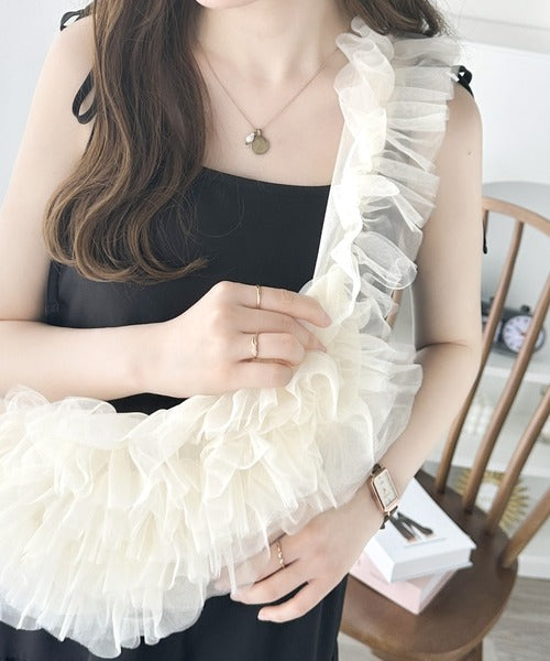 【mily bilet】大胆なフリルが大人可愛い。チュール使いフリルバッグ mi1149051