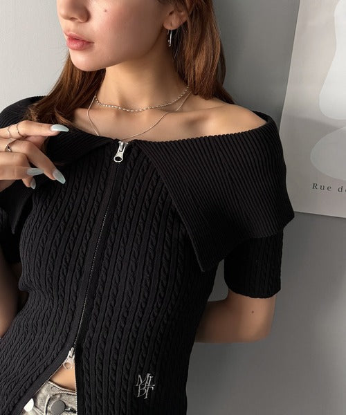 【mily bilet】抜け感レディースタイル。ロゴ刺繍オフショル２WAYダブルジップケーブル柄サマーニット（半袖） mi1029121