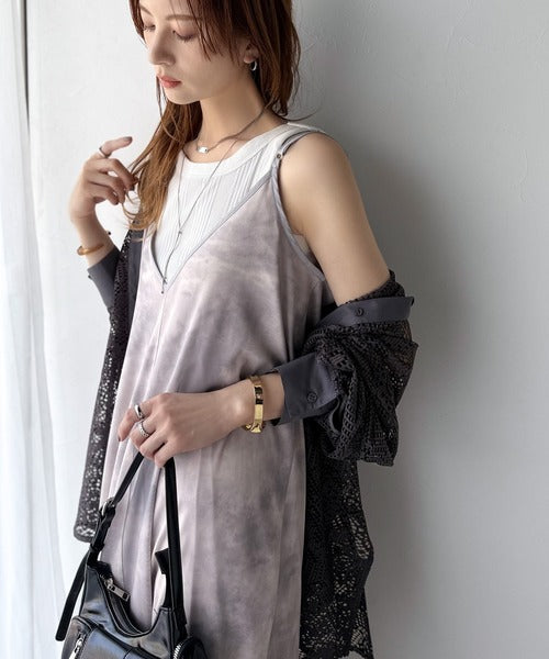 そよ風シフォン♪ふわり柔らかシルエットで“涼”を着回す。前後2wayチュールレイヤードロングキャミワンピース（ブラック＆マーブル柄） ce1240090
