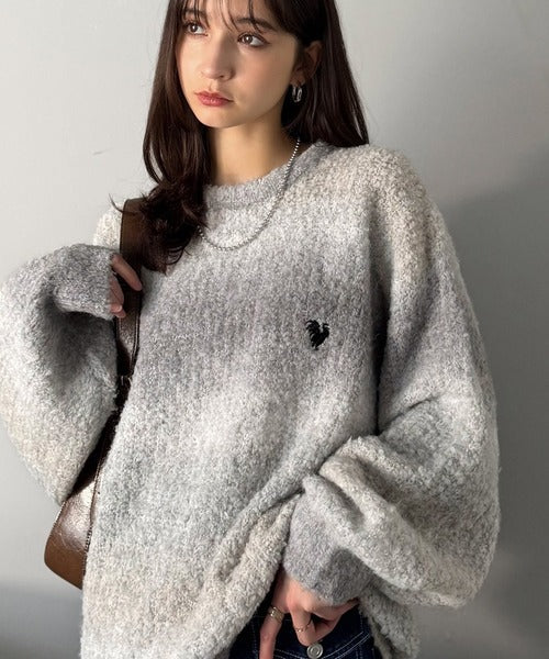 【Classical Origin】「質感で魅せる。」Gradient Boucle Knit Crew Neck Sweater／ブークレー素材グラデ―ションクルーネックセーター co0780013