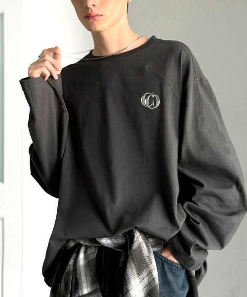 【Classical Origin】「1枚でキマる」。Dart Stitching Oversized T-Shirt／綿100％ダーツ切り替えオーバーサイズTシャツ（長袖） co1150037