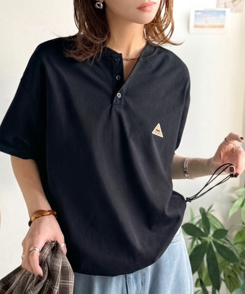 《JaVaジャバコラボ》【接触冷感機能付き】汗ばむ時期も触れた瞬間ひんやり心地よく！ヘビーウェイト素材 裾ドロスト付き リングドット釦 ヘンリーネックTシャツ jo1320006