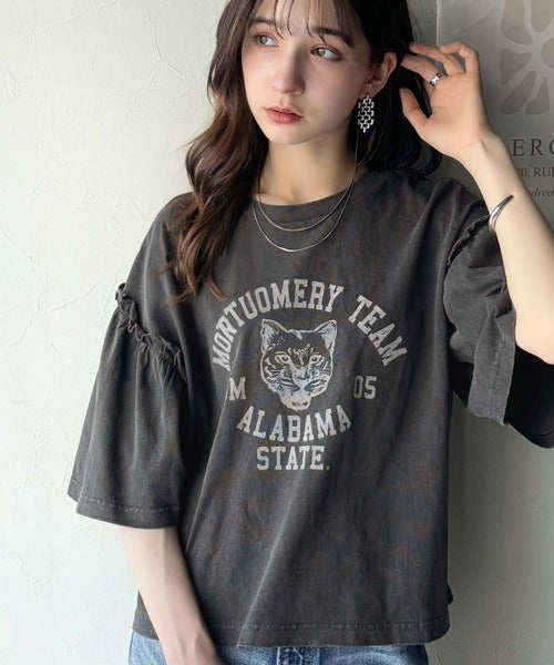 レディなヴィンテージスタイル。綿100％カレッジピグメント袖フリルTシャツ ce1020221