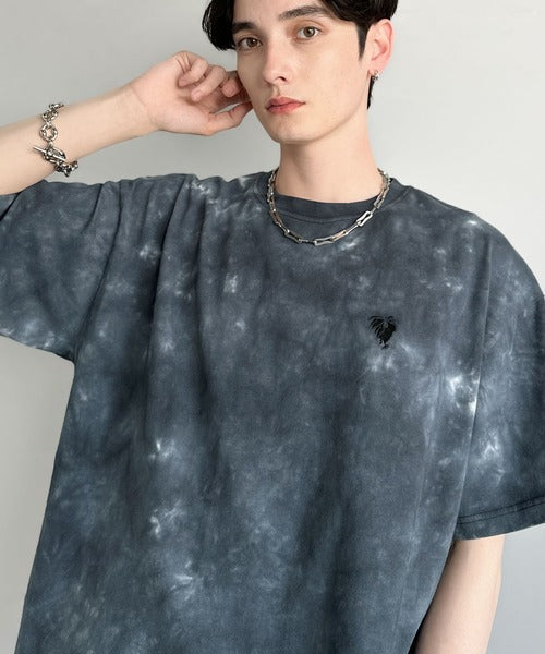 「視線を独り占め。」タイダイ染め刺繍入りオーバーサイズTシャツ／Tie-Dye Embroidered Oversize T-Shirt co1150031