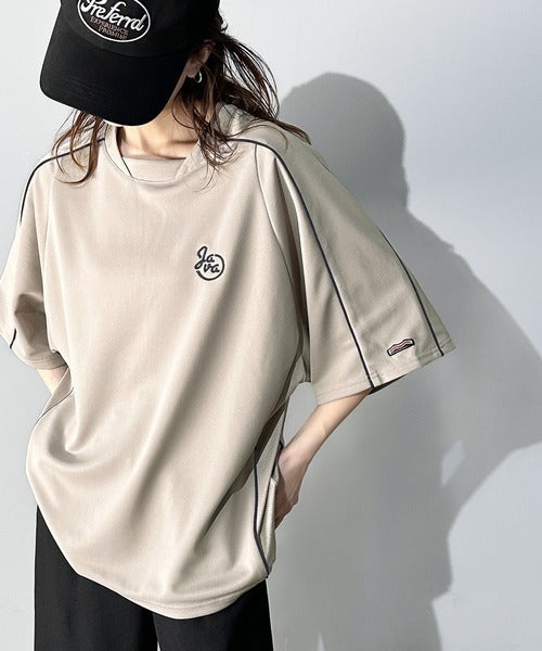 《Javaジャバコラボ》シンプルなのに格上げ。ライン入り胸刺繍サッカーTシャツ sp1010281