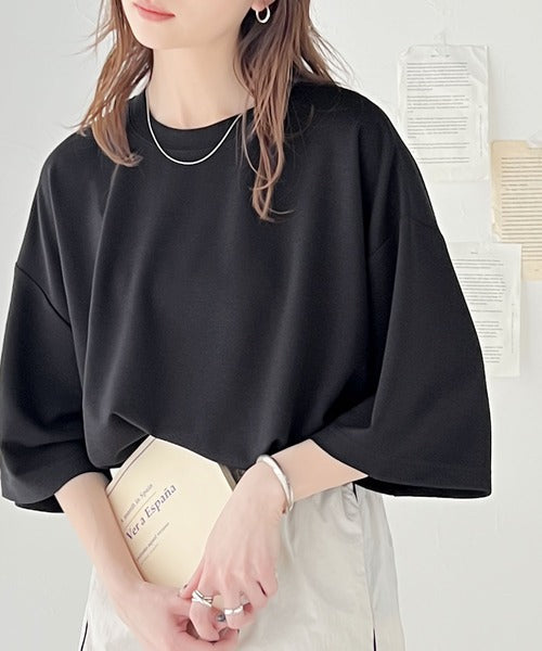 艶感素材でゆったりな着心地。ダンボールビッグTシャツ ce1260189