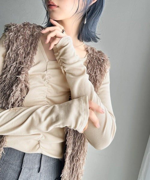 【mily bilet】大人ガーリーな雰囲気。サテンリボン付き袖口刺繍ギャザーリブカットソー mi1359003