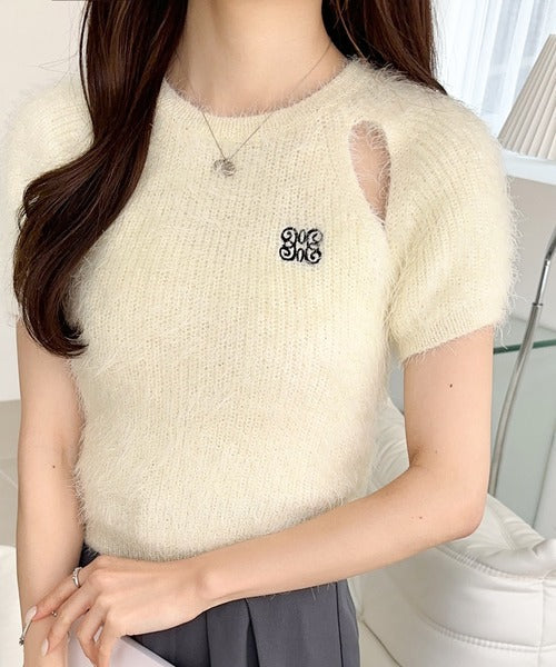 【mily bilet】ふんわり大人ガーリーな雰囲気を。胸刺繍肩スリット半袖シャギーニットプルオーバー mi1259013