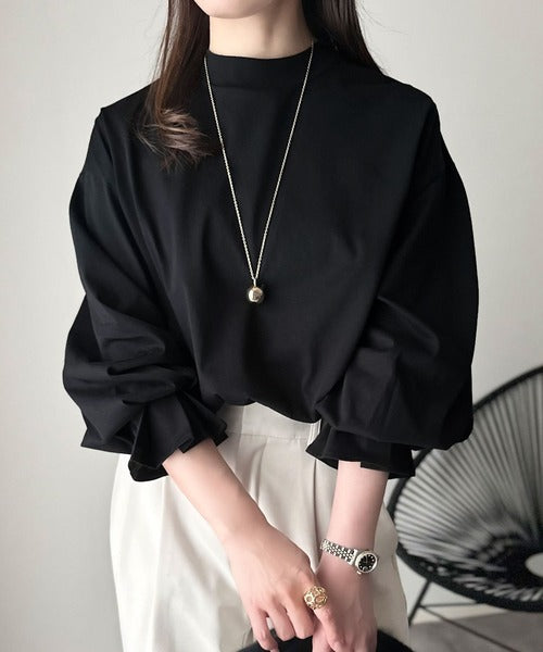 ひとさじの甘さ。微光沢仕立て、シルケット加工ハイネックキャンディスリーブTシャツ（長袖） ce1020306