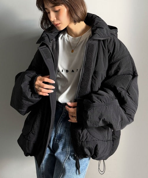 《JaVaジャバコラボ》ボリュームシルエットで魅せる、今年の主役アウター。フード付き中綿モンスターブルゾン jv1265012
