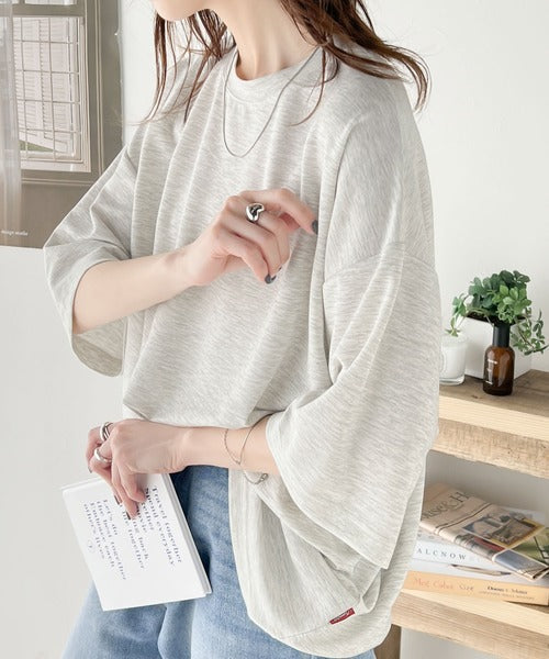 艶感素材でゆったりな着心地。ダンボールビッグTシャツ ce1260189