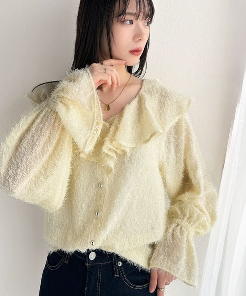 【mily bilet】ふんわり愛らしさを纏う大人ガーリーMIX。シアーフェザーフリル襟キャンディースリーブブラウス（長袖） mi1019078