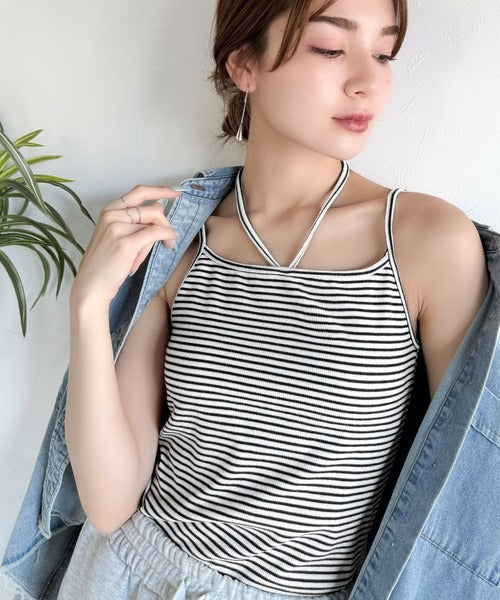【mily bilet】オールシーズンの必需品！カップ付きホルターネック風ストラップキャミソール mi1019086