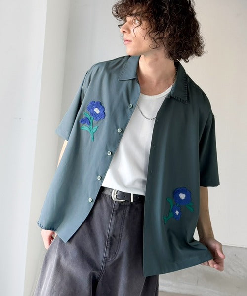 【接触冷感機能付き】サガラ刺繍フラワーステッチシャツ／Cool-Touch Fabric Sagara Embroidered Flower Stitch Shirt (半袖) co1320019