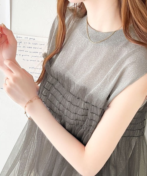 【mily bilet】ふんわり大人可愛いシアーラメトップス。チュールフリル使いノースリーブシアーニット mi1149052