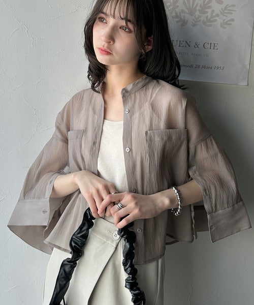ゆるっと大人の余裕。ワイドハーフスリーブシアーバンドカラーショートシャツ（半袖） ce1110098