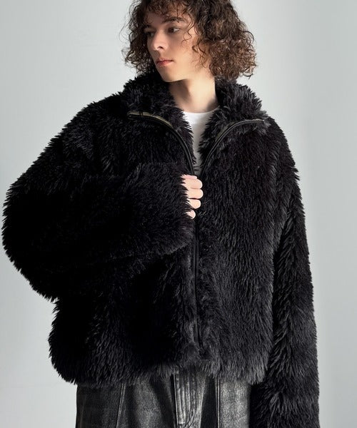 【Classical Origin】「一瞬で惹かれる。」シャギーファーショート裏配色ショートジャケット／Shaggy Faux Fur Short Jacket with Contrast Lining co1010037