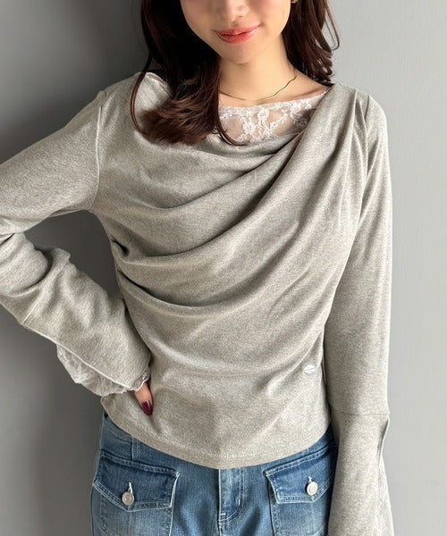 【mily bilet】「ちら見え」が可愛い♪レース切替え胸元ドレープフレアスリーブプルオーバー（長袖） mi1359019