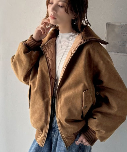 《JaVaジャバコラボ》甘辛バランスで“大人可愛い”を格上げ。リブタートル オーバーサイズスウェードブルゾン jv1240099