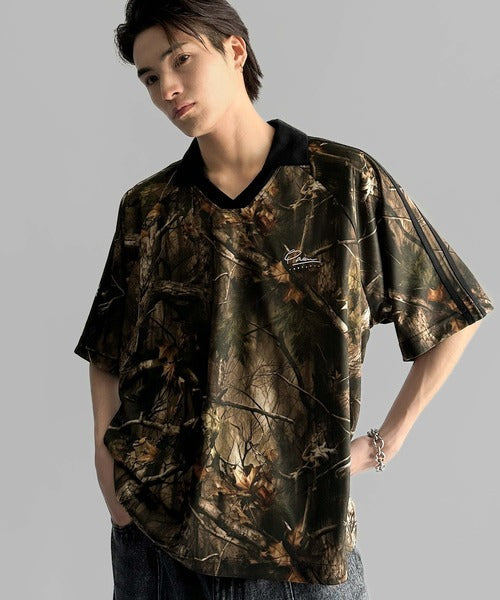 《JaVaジャバコラボ》ラインストーン使い総柄ゲーム半袖Tシャツ jo1150023