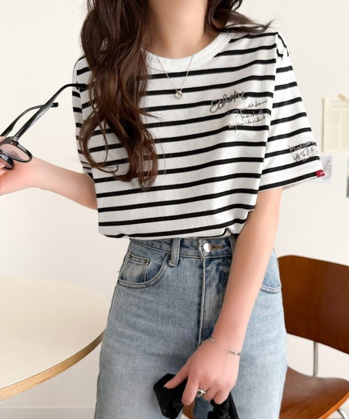 前後ダブル刺繍で、後姿だってぬかりなくかわいい♪ 綿100％グラフィック飛び刺繍Tシャツ (半袖) ce1260546