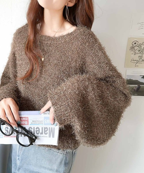 上品に華やぐ。袖ボリュームラメフィルムヤーンシャギーニット ce1260245