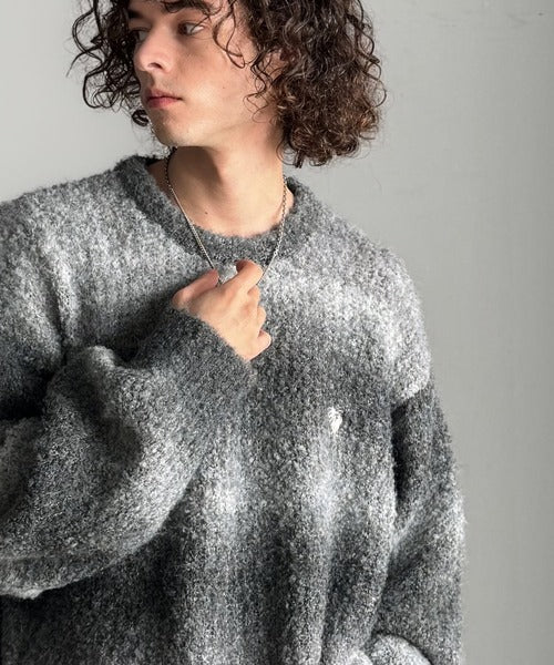【Classical Origin】「質感で魅せる。」Gradient Boucle Knit Crew Neck Sweater／ブークレー素材グラデ―ションクルーネックセーター co0780013