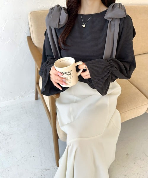 【mily bilet】大人レディスタイルに華やかさをプラス。肩スリットリボン前後2WAYカーディガン付きキャミワンピース mi1139056