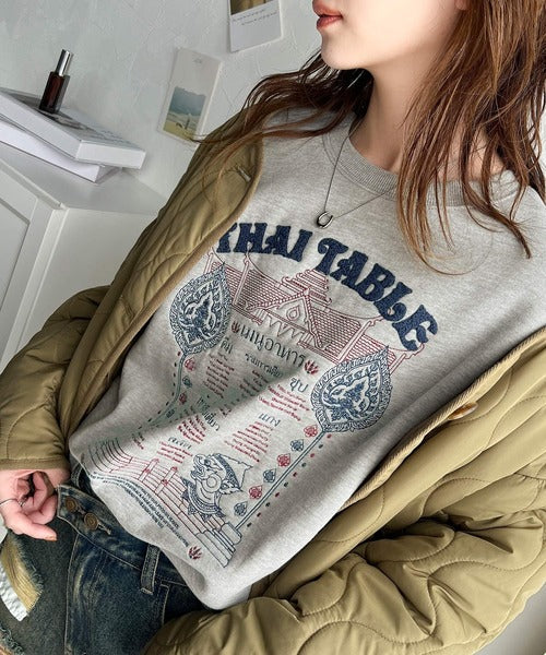 《JaVa ジャバコラボ》エキゾチックな刺繍が個性的。前後2wayタイレシピ刺繍裏起毛スウェットトップス jv1330001
