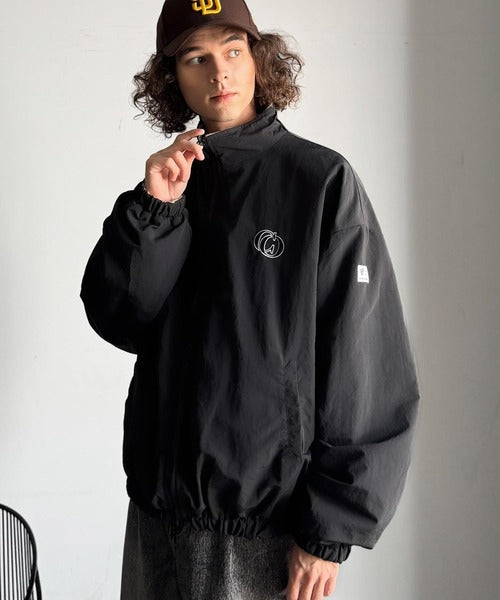 【Classical Origin】「これ1着で実質2着分の価値。」ナイロン×ボア2wayリバーシブル胸元刺繍ブルゾン／2WAY Reversible Nylon Boa Blouson co1150079