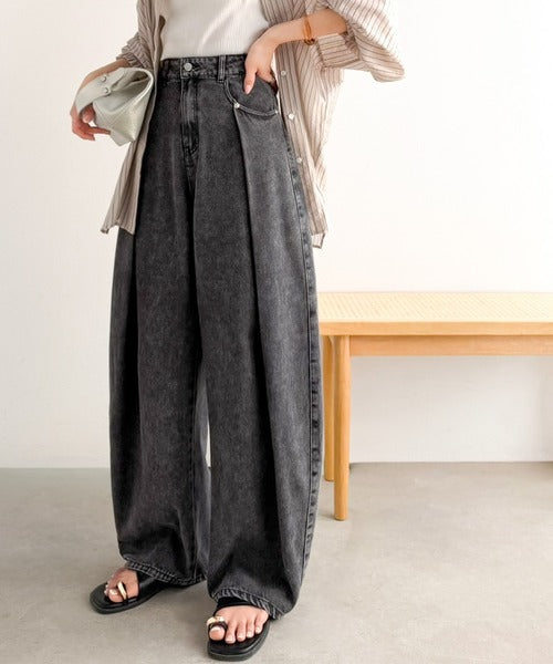 《JaVaジャバコラボ》頑張らない日の“正解ボトム”。フロントタックハイウエストコクーンデニムパンツ jv1400007