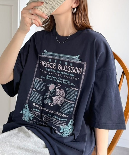 《JaVaジャバコラボ》着るだけで主役級。前後2way刺繍グラフィックオーバーサイズTシャツ jv1260547