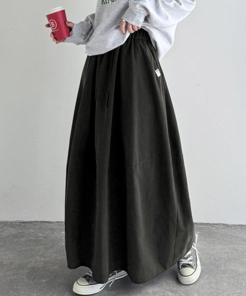 《JaVaジャバコラボ》ふんわりフォルムが可愛い◎ピーチ起毛素材コクーンシルエットロングスカート jv0940247