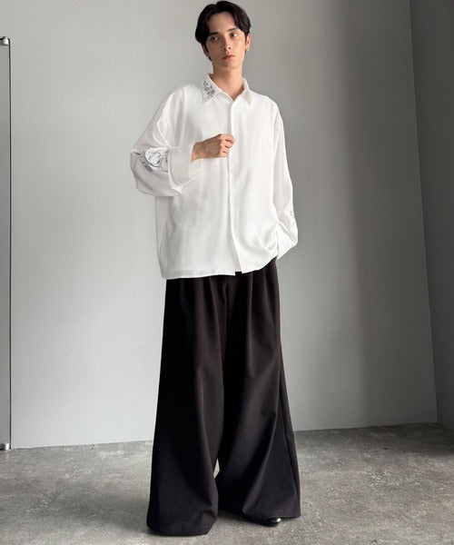 【Classical Origin】「繊細×モード」。刺繍使いルーズドレープシャツ（長袖）／Embroidery Loose Drape Shirt co1010025