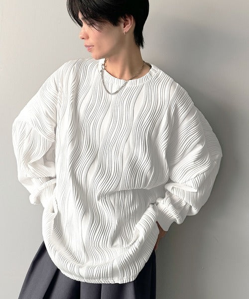 ゆるさとスタイリッシュを両立。オーバーサイズウェーブ柄ジャガード長袖Ｔシャツ cm1010428