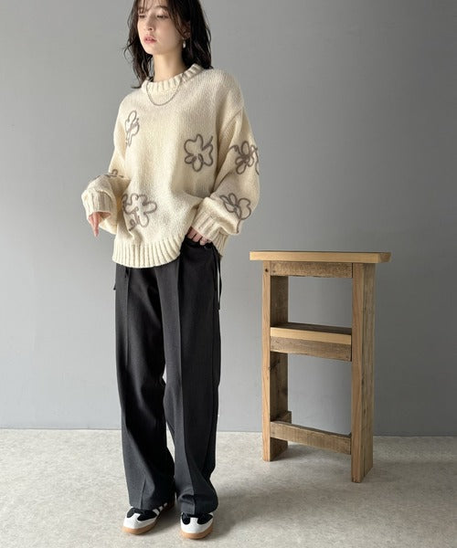 【mily bilet】秋冬のあったかニット。ウールライクフラワーコード刺繍ニットプルオーバーニット mi1149064